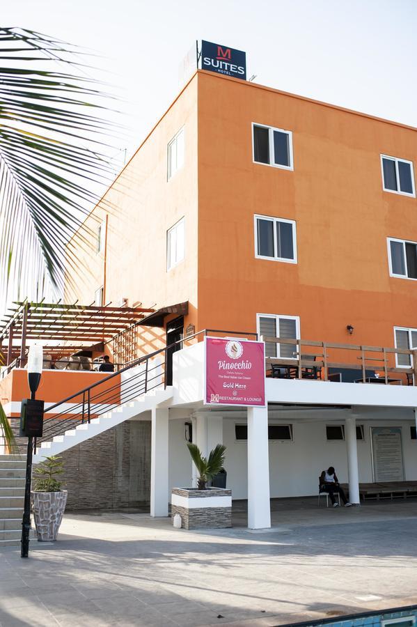 M Suites Hotel Accra Exterior photo